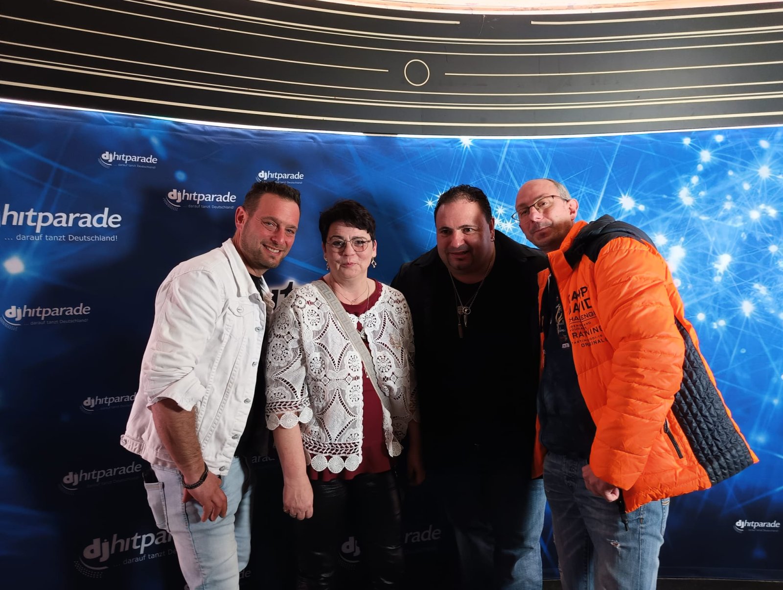 DJ Hitparade Und BranchenTreff 16